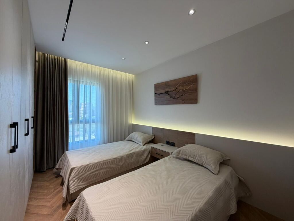 Apartament 2+1 per shitje perball Delijorgjit.