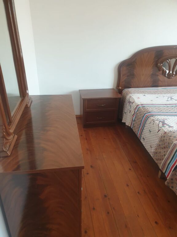 Apartament 2+1 me qira – pranë Fakultetit të Mjekësisë - Kati i 2-te !