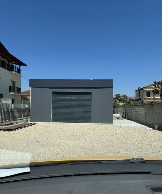 Qera | Magazinë | Tirana International Airport Mother Teresa | 900 €/muaj