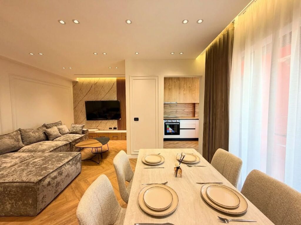 🏠 SHITET Apartament 2+1+Garderobë | Përballë Delijorgjit (buzë Lanes)