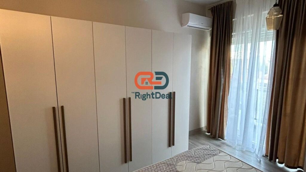 Ne Xhamllik, Jepet Me Qira Apartament 1+1 Totalisht I Investuar!!