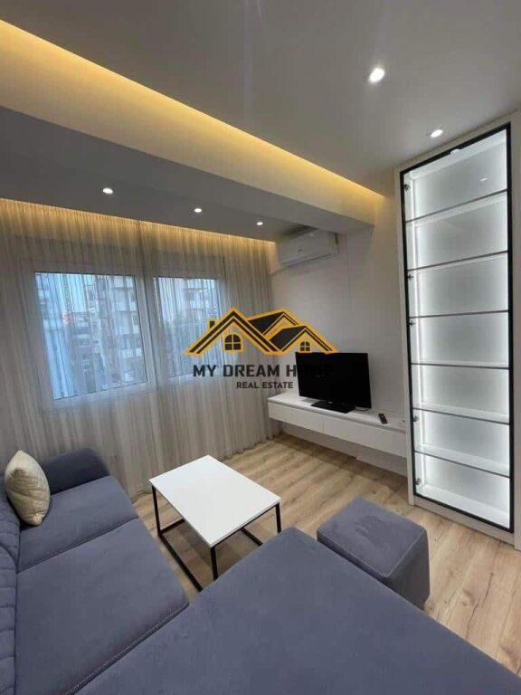 SHITET APARTAMENT 1+1 PRAN RROTA E KUQE, PLAZH DURRES