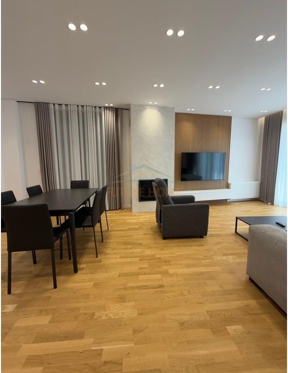 Qera, Vilë 3-kateshe, TEG