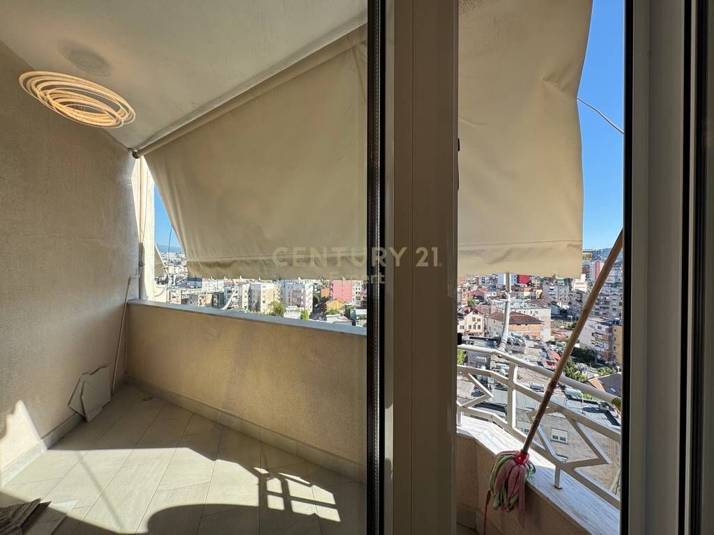 🏡 Jepet me qira apartament 2+1+2 pranë Shkollës së Baletit