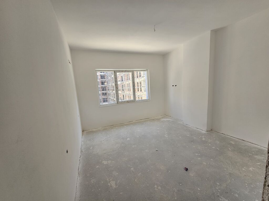 In vendita 1+1 univers city