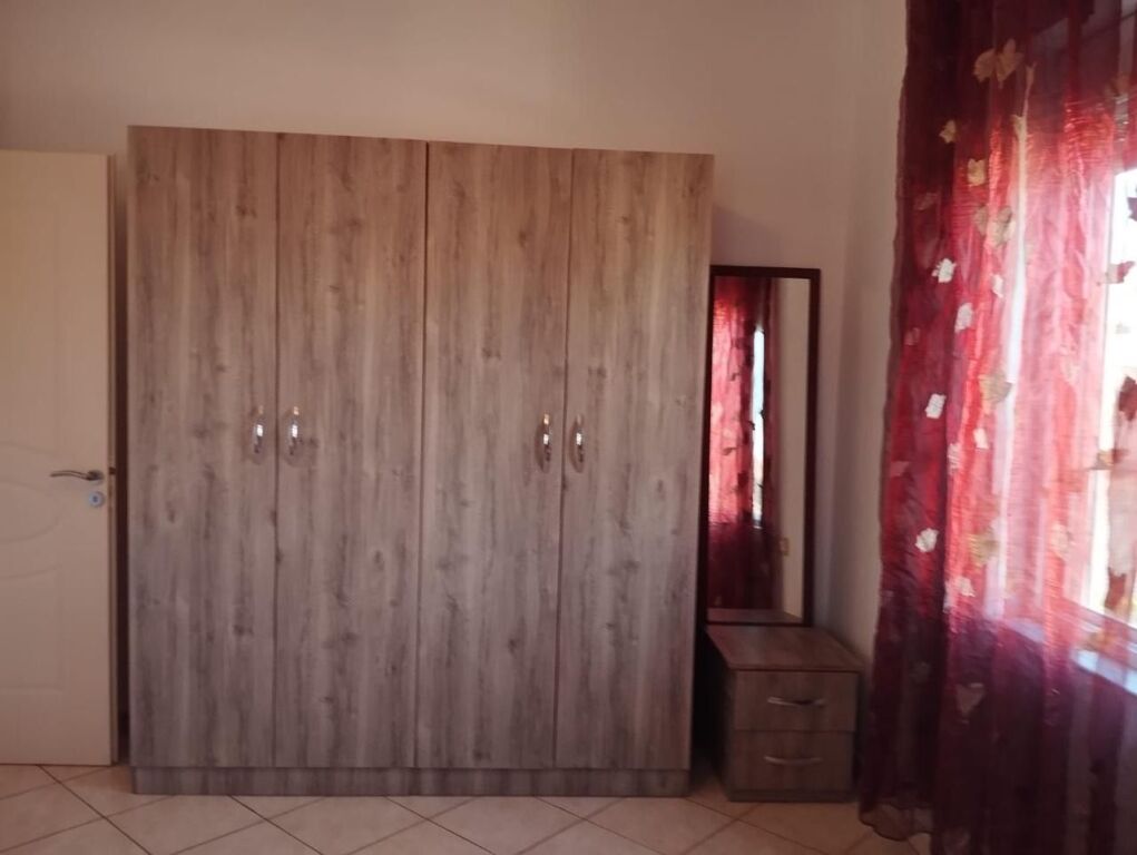 Jepet me qira 1+1 LAPRAKE 35,000 leke