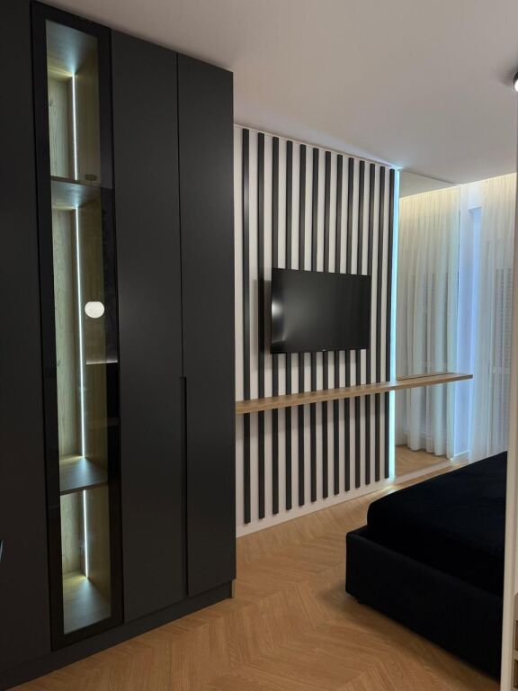 🔥 Jepet me Qira Apartament Luksoz 1+1 +ballkon – Liqeni i Tiranës (Kopshti Zoologjik)!🔥