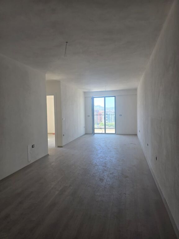 🔥 Shitet Apartament 2+1+2 + ballkon, në Rezidencën Turdiu, Fusha e Aviacionit!🔥