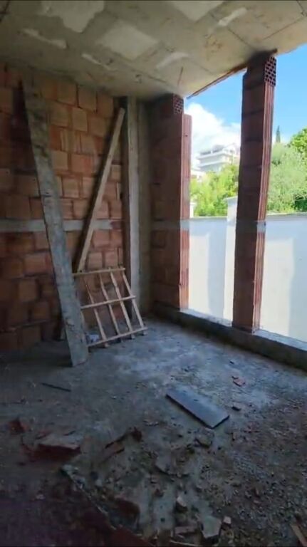 APARTAMENT 2+1 NE SHITJE TE VILAT GJERMANE