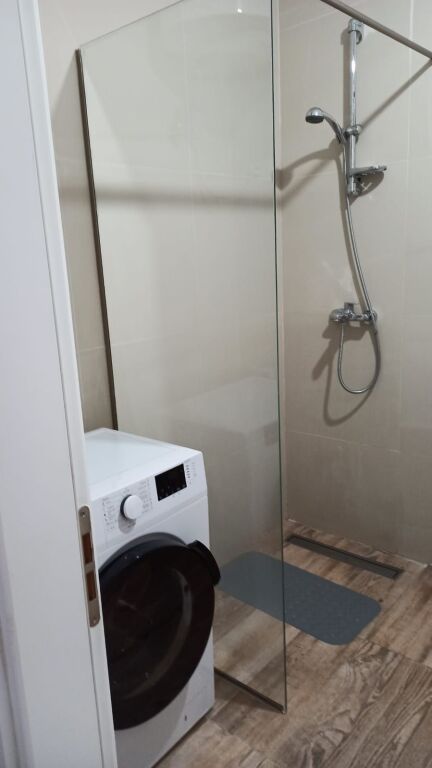 Qera | Shtëpi private 1 + 1 | Qyteti Studenti | 600 €/muaj