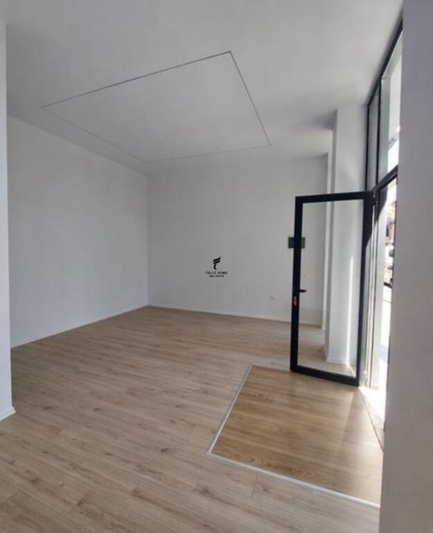 DYQAN ME QERA 35 M2 MYSLYM SHYRI 40.000 LEKE FH-71353