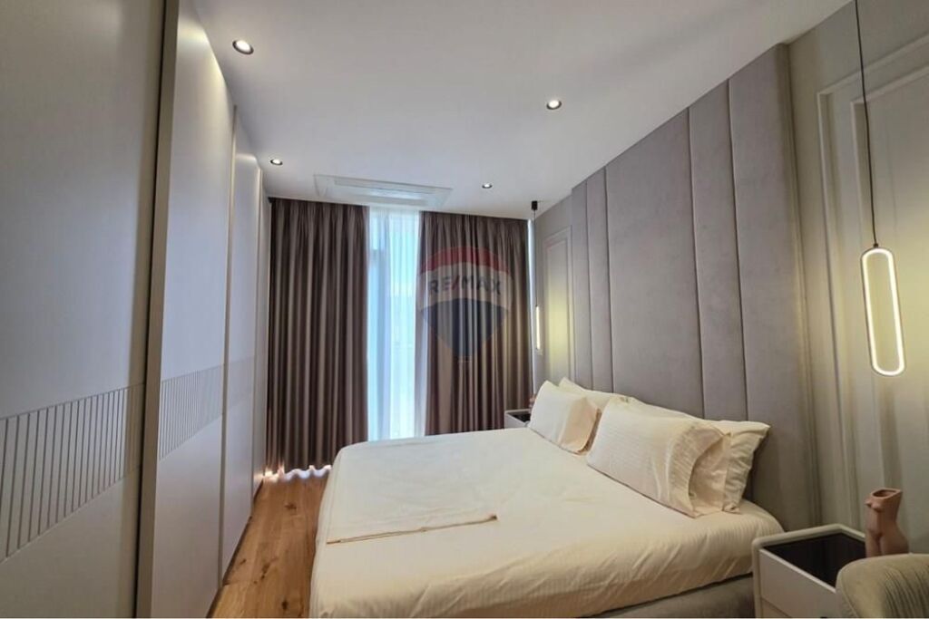 Apartment 2+1+ Parking for rent at Lake View