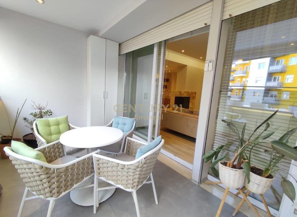 Apartament 3+1+2 me qira,Rruga e Kosovareve , Nobis