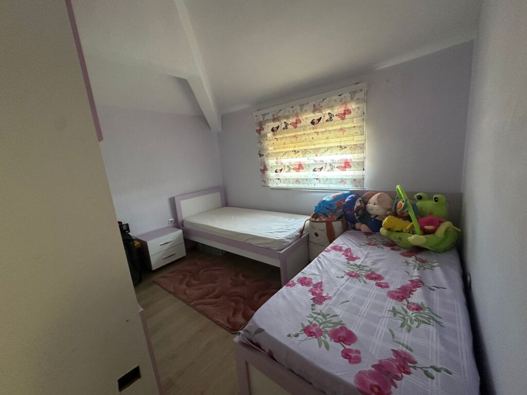 🏡 Apartament Premium 2+1 me Verandë – Rruga Marie Logoreci, Tiranë