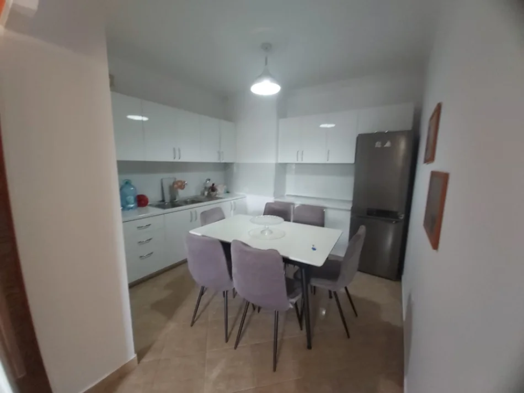 Apartament me qira 2+1 te Tregu Elektrik!