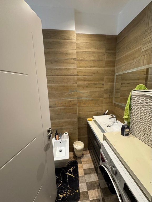 Rent, Apartment 2+1+2, Dry Lake, Tirana