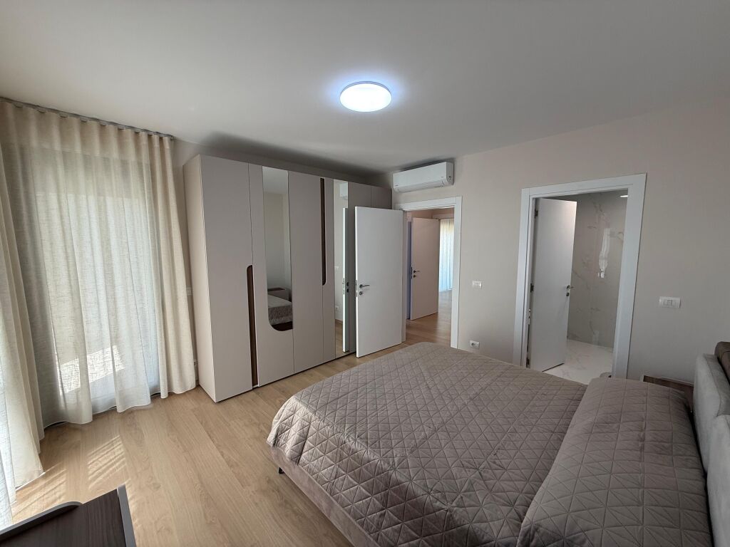 QERA- 🏠Apartamenti 2+1+2 , Ndertim i ri ✨, Me parking 🅿️, 📍Prane Casa Italias