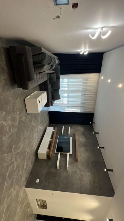 Super ap 2+1+2 + parking delijorgji ( 21-shi )