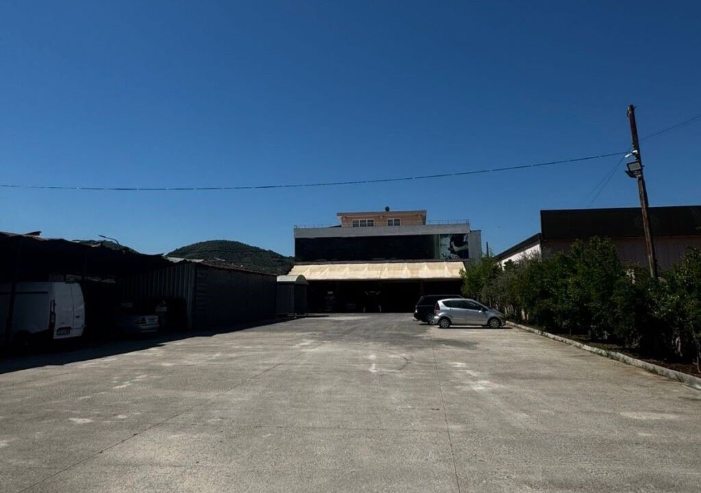 SERVICE FOR RENT – VAQARR !