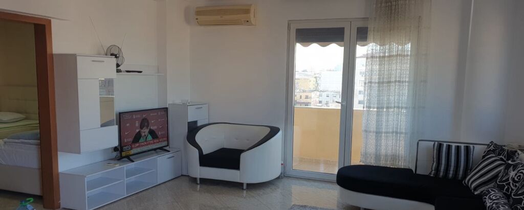 Affitto | Apartament 1 + 1 | Rruga Kongresi i Manastirit | 420 €/mese