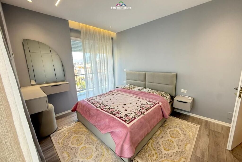 Apartament Me Qera 2+1 Ne Xhamllik (ID B2201846) Tirane