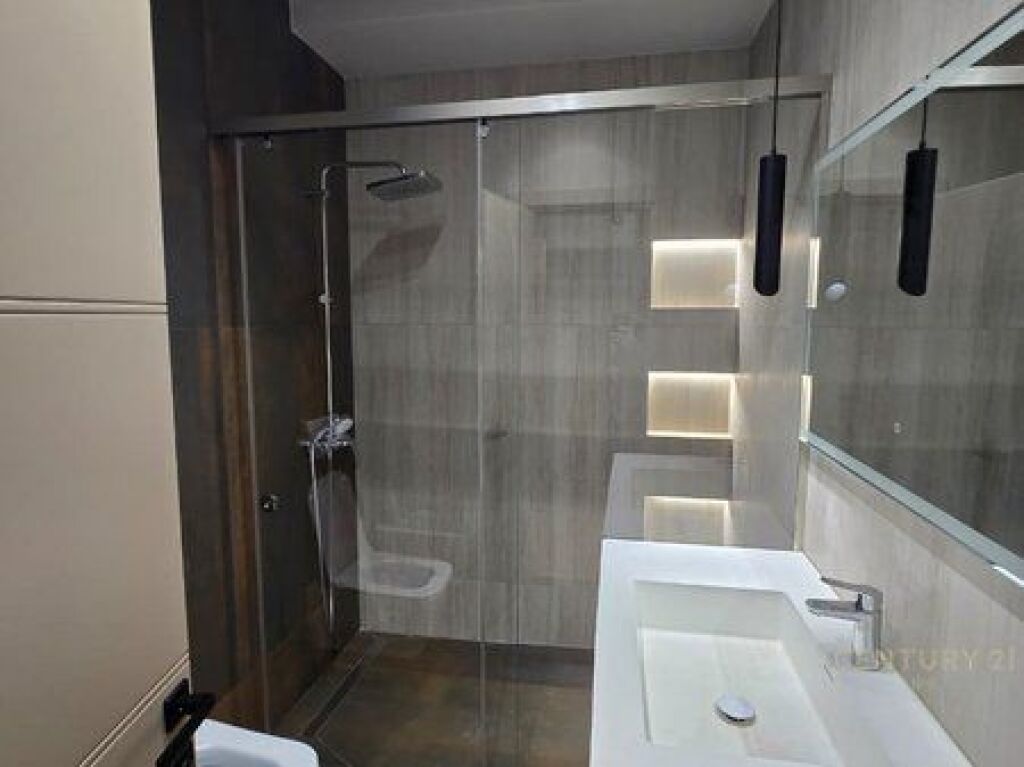 FOR SALE APARTMENT 2+1+2 AT GARDEN BUILDING