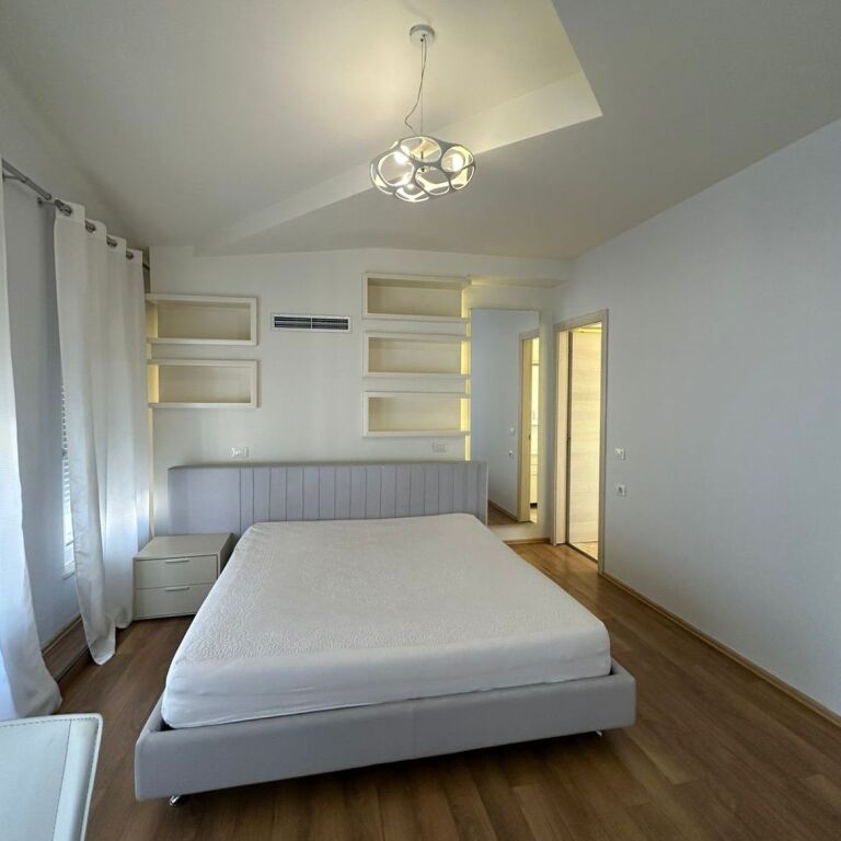 🏡✨ 4-Storey Villa for Rent – White House Residence, near TEG ✨🏡