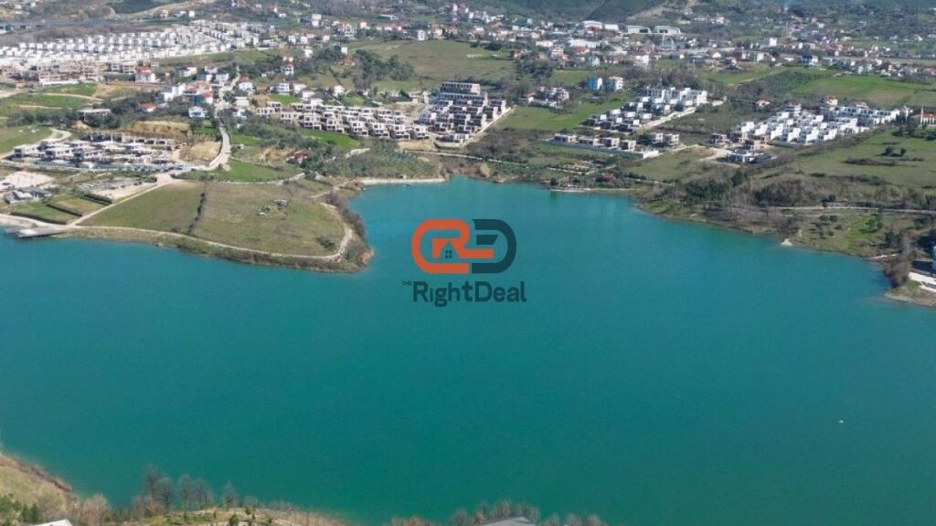 At Swan Lake Residence, Super Duplex for Sale, With Orientation And Fantastic View!!!