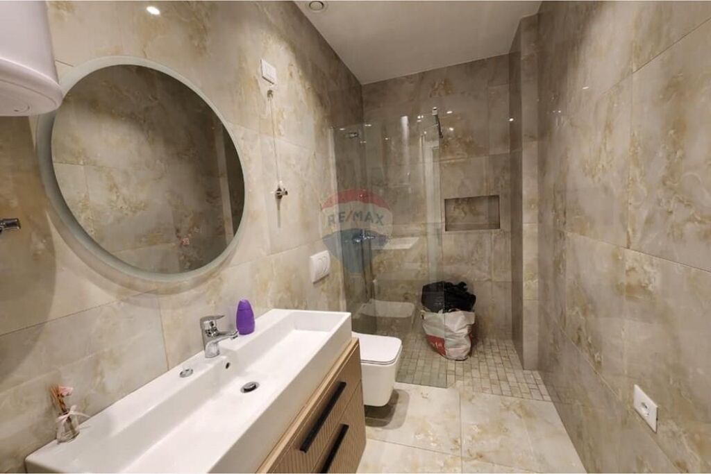 Appartamento 2+1 in affitto a Lake View