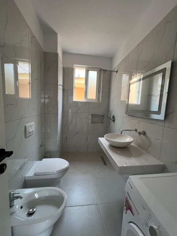 Floor villa for rent at the German Villas Elbasan Street