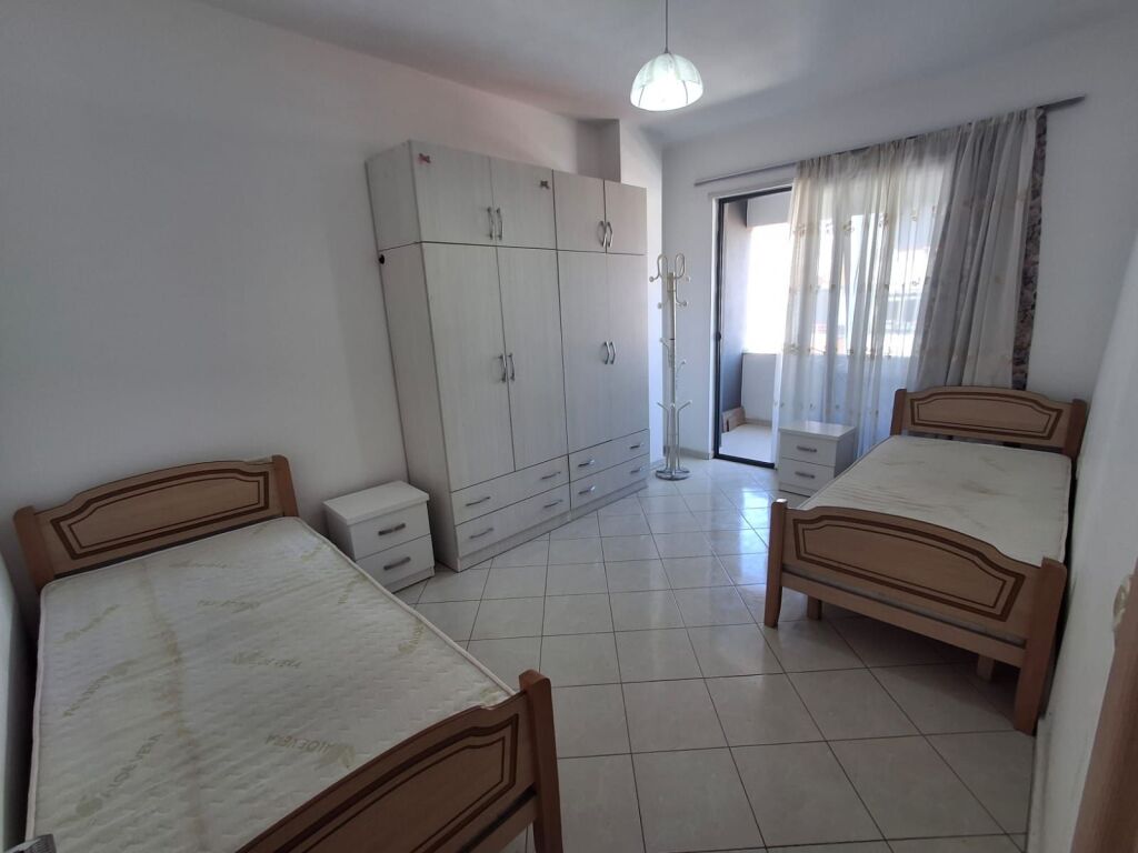 Apartament 1+1 me qira Astir