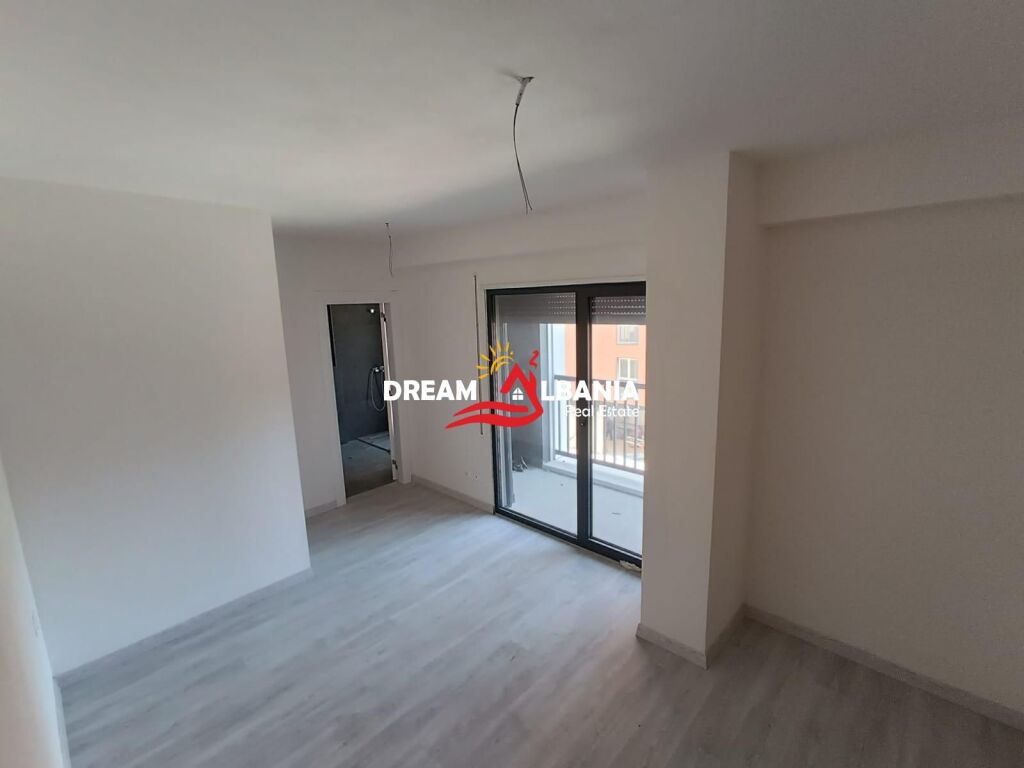Apartament 3+1+2 per Shitje ne Bulevardin e Ri ne Tirane(ID 4131500)