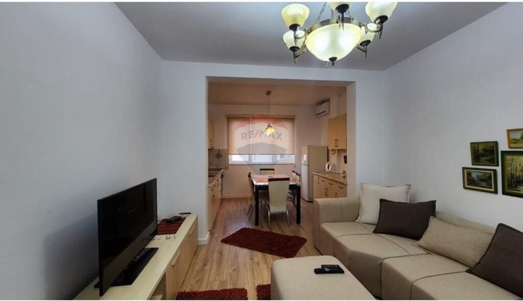 Apartment 2+1 for rent Durres Street