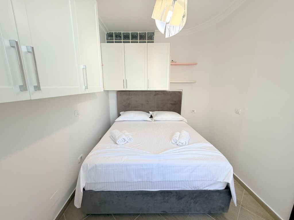 Super 2+1 apartment for rent near Myslym Shyri