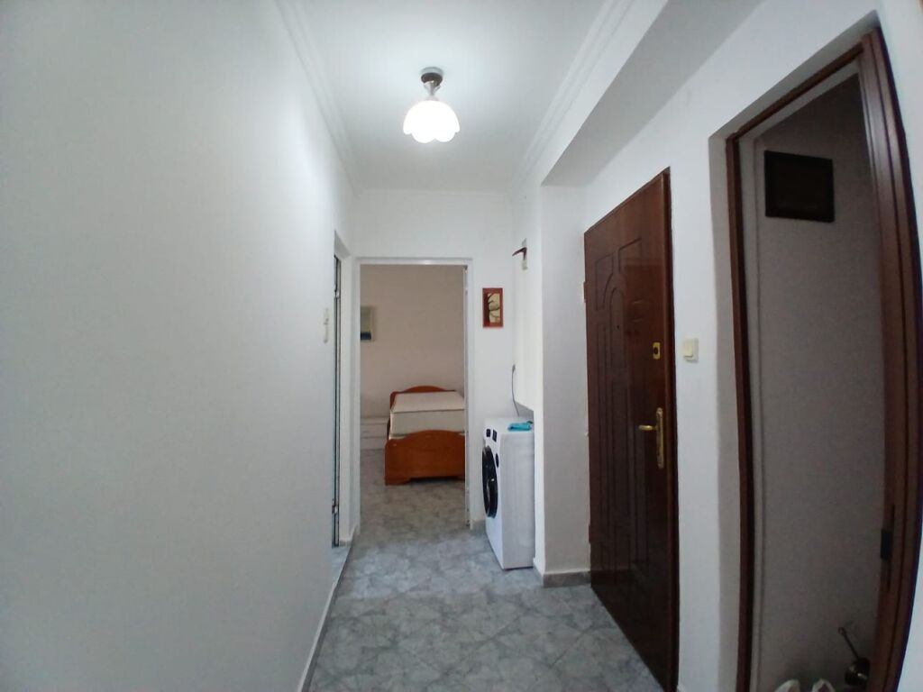 Appartamento 2+1+1 con Balcone in Affitto