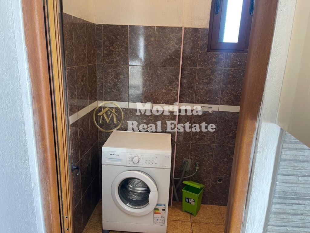 Rent | Shtëpi private 1 + 1 | Ish Stacioni Elektrik | 250 €/month