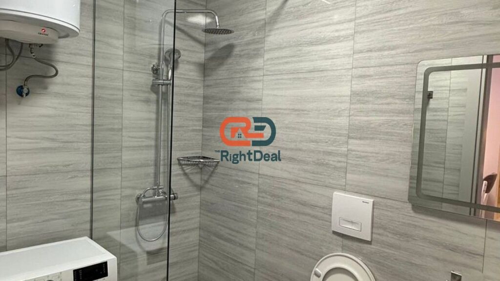 Prane Medresese, Jepet Me Qira Apartament 1+1 Ideal Per Banim !!!