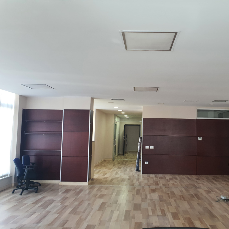 ZYRË PËR QIRA – Pami 📍 Tek Liqeni, pranë Kopshtit Zoologjik