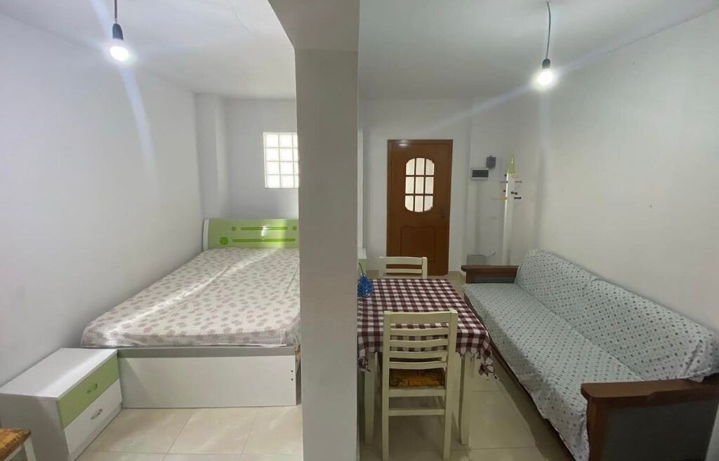🏡 Jepet Garsioniere me Qera mbi Fakultetin Ekonomik, Rruga e Elbasanit