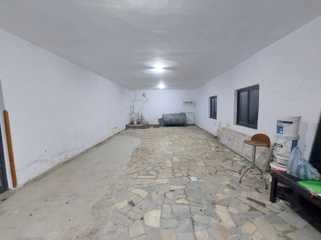 Rent | Magazinë | Shkolla Bashkuar | 300 €/month