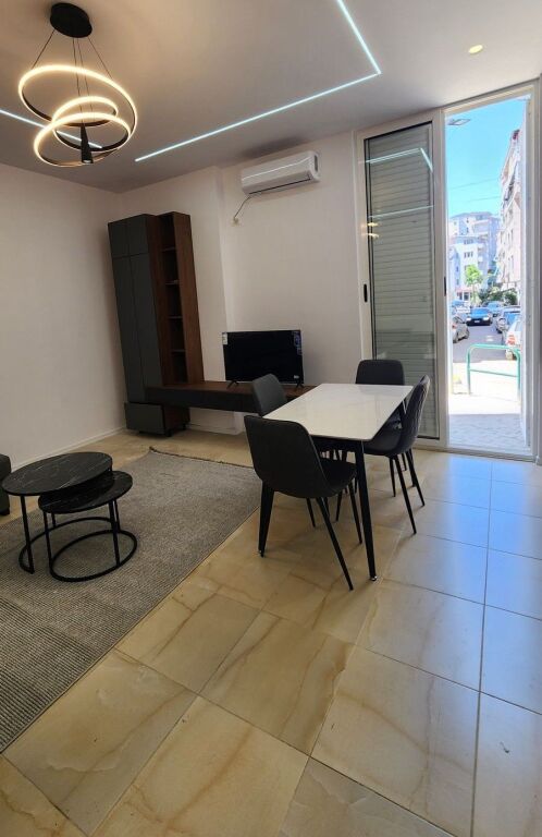 🏡 Jepet me qira apartament 1+1 – Kodra e Diellit