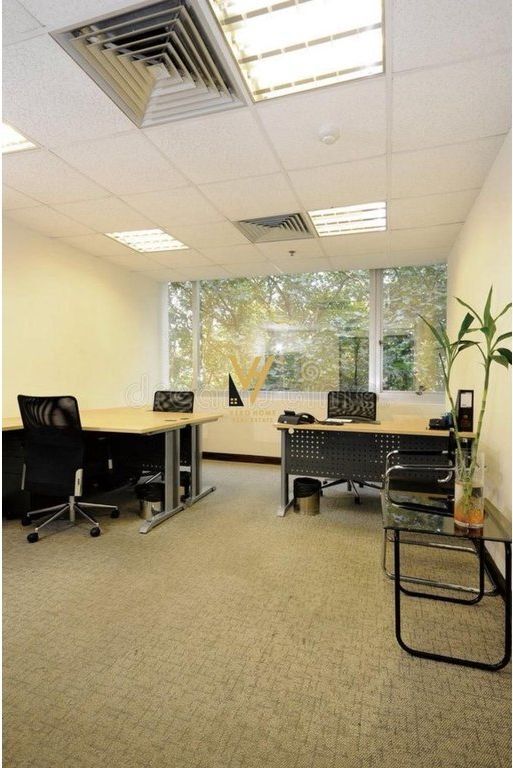 JEPET ZYRE 70 M2 ME QERA TE RRUGA E DIBRES 50.000 LEKE