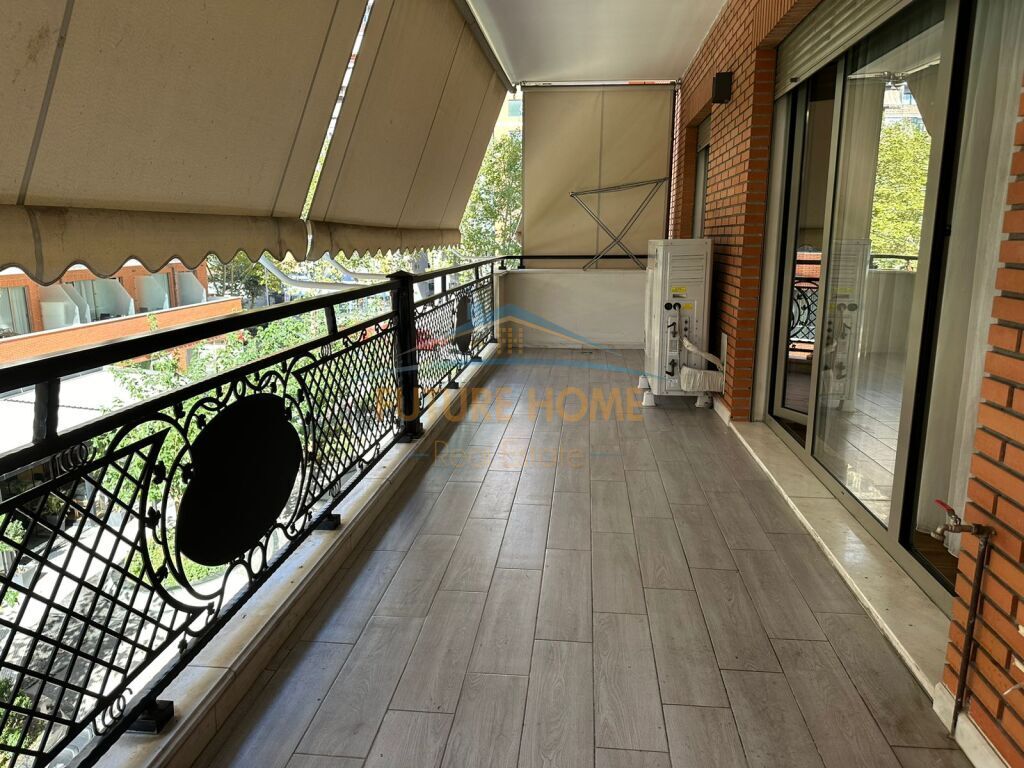 Affitto, Appartamento 2+1+ posto auto, Complesso Delijorgji .