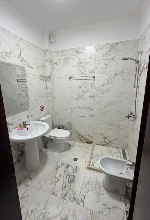 🏢Locale adatto in affitto per uffici/attività in Piazza Willson🔥