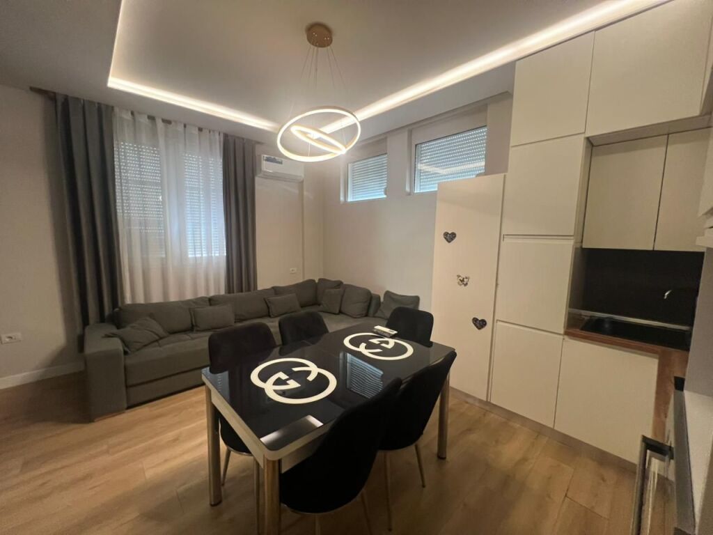 Rent 1+1, Dry Lake near Radisson Hotel