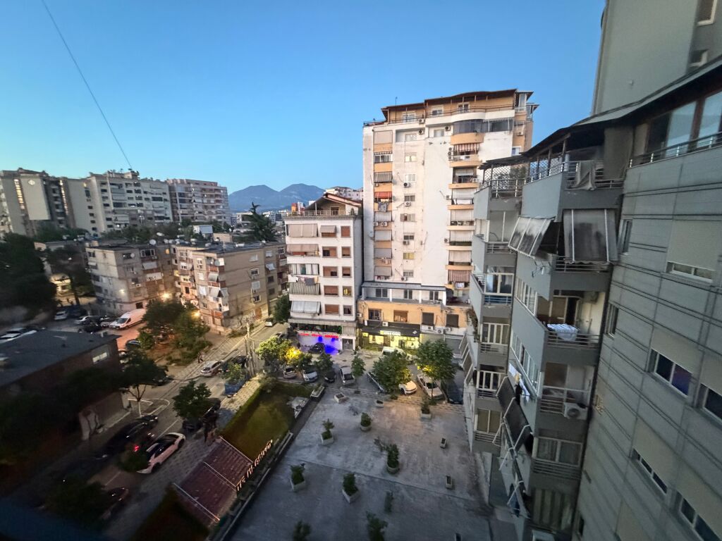 1+1,furnished train station,650 thousand leke