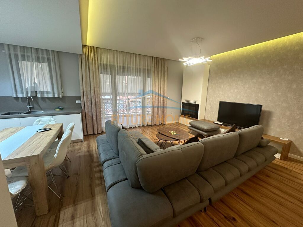 Qera,Apartament 2+1+ post parkimi ,Kompleksi Delijorgji .