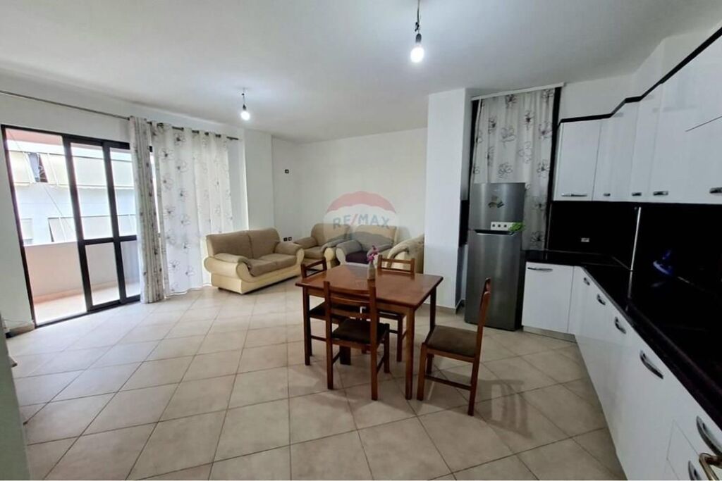 Appartamento 2+1 in vendita a Yzberish