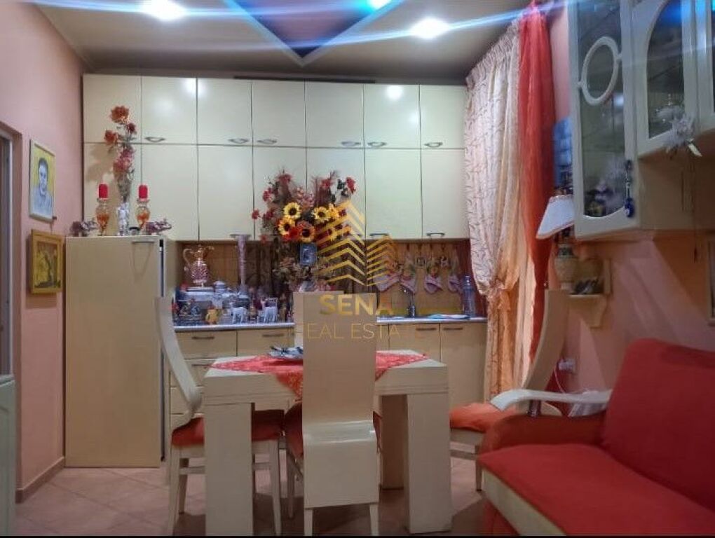 Affitto, Appartamento 1+1, Bllok, 50.000 Lek/mese