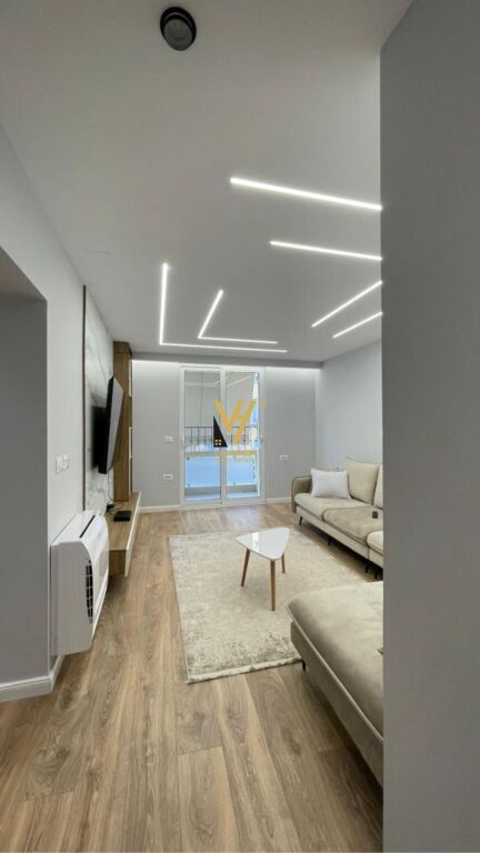 JEPET APARTAMENT 1+1+BLK ME QERA TE BLLOKU 80.000 LEKE